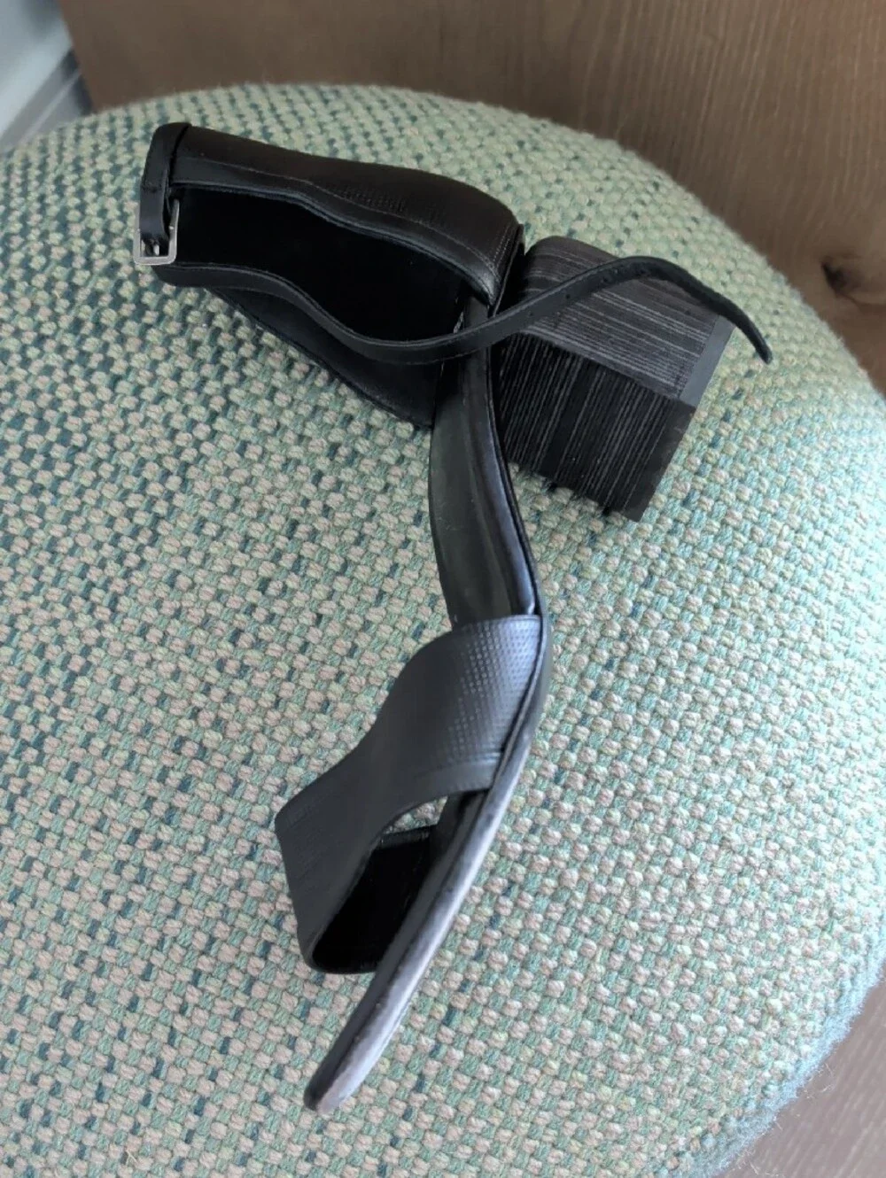 Pierre Hardy sleek black